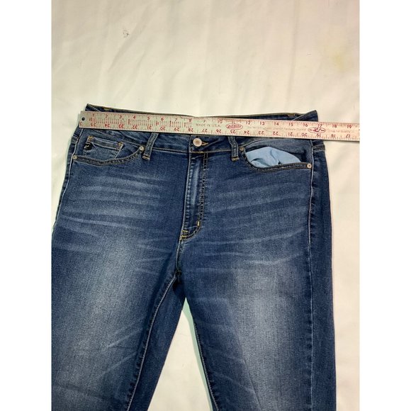 KanCan Skinny Denim Blue Jeans Zip front pockets Size 13 - Picture 6 of 7